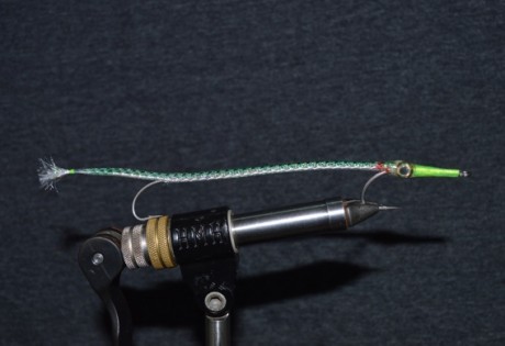 How to tie a needlefish fly for barracuda.