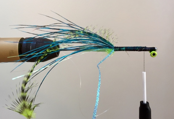 Ed Ward style hackle bodied intruder tying instructions