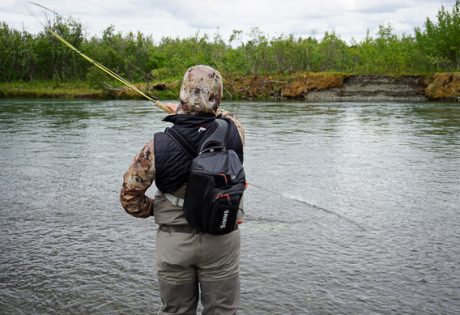 How to set the hook when fly fishing