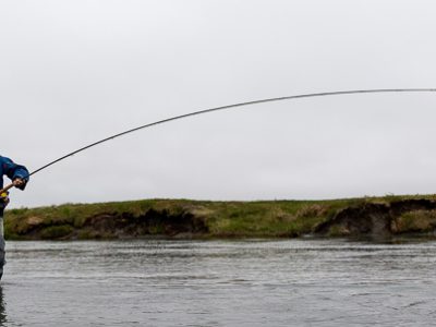 when to set the hook when swinging flies